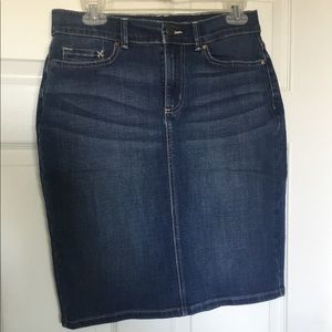 LEE Modern Denim Skirt